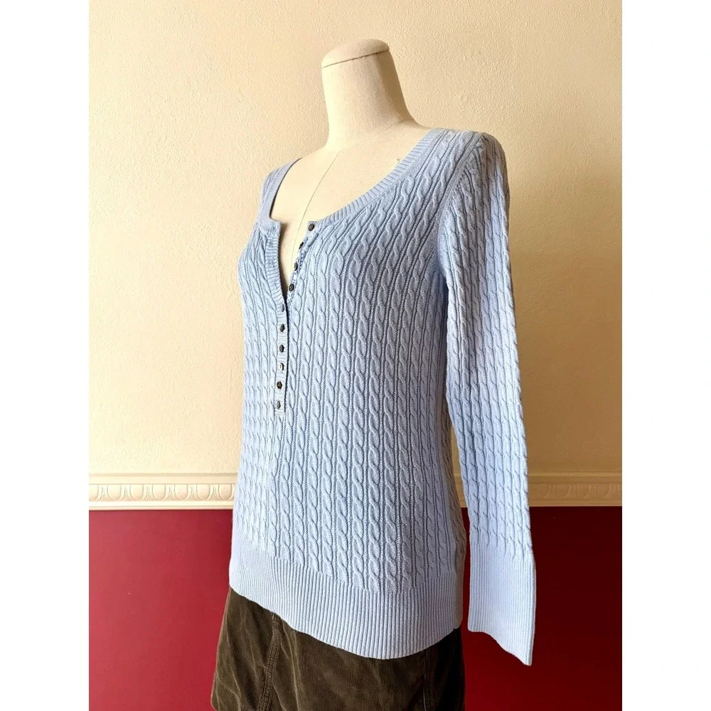 Vintage Y2K Eddie Bauer Light Blue Cable Knit Henley Sweater Scoop Neck M Preppy